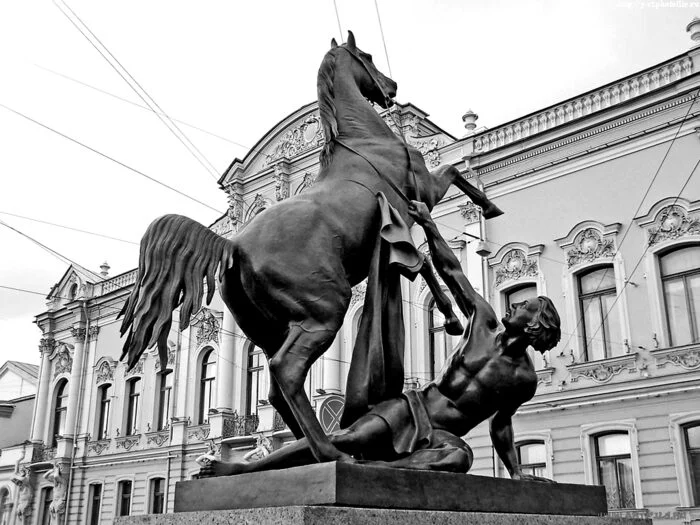 Аренда переговорной комнаты